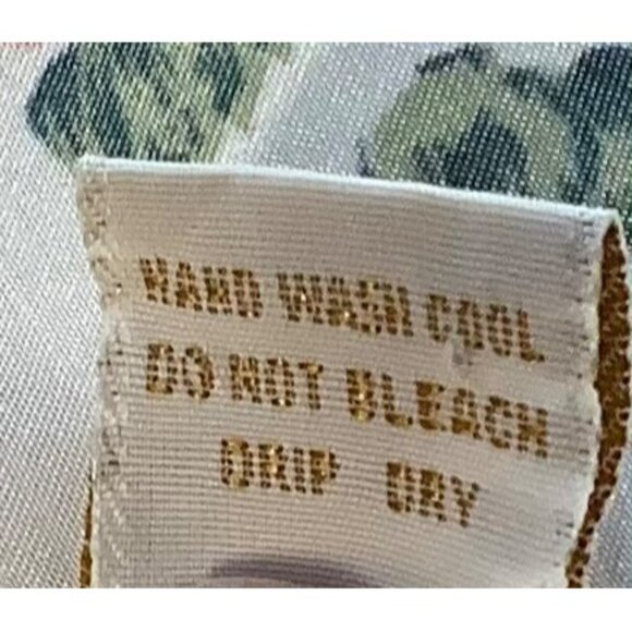 VTG Victorias Secret Gold Label Sz M Ivory Gown Floral Romantic Coquette READ - Picture 10 of 10